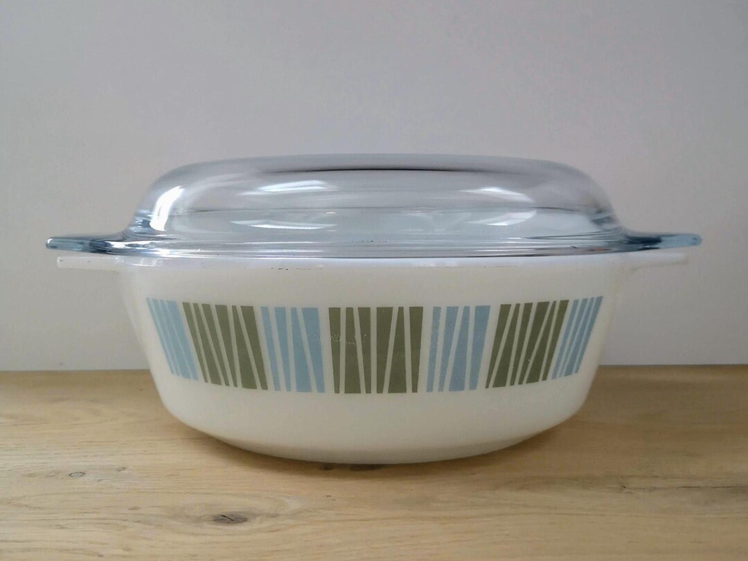 Vintage Pyrex JAJ England 513 Casserole Dish With Lid | Pattern ...