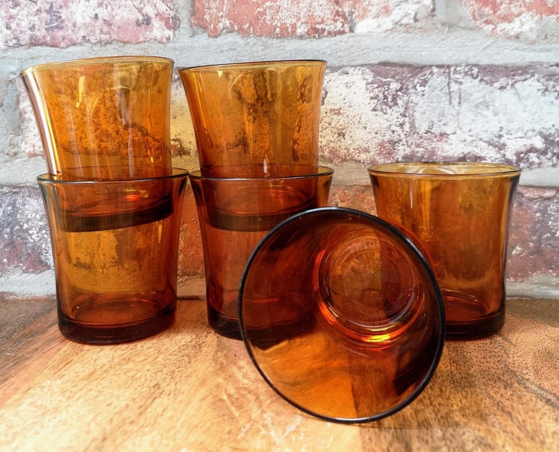 Vintage sangria set with 6 matching glasses Amber glass Old sangria carafe from Spain with 6 amber-colored glasses from France image 8