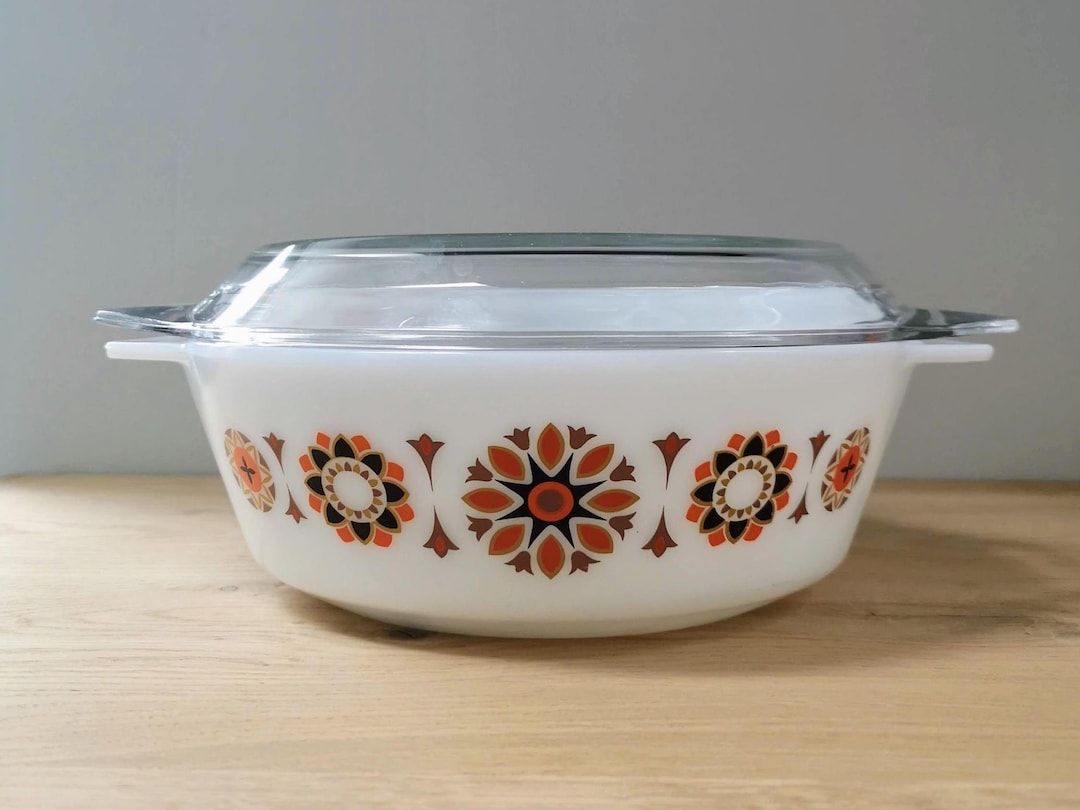 Vintage Pyrex JAJ England 513 Casserole Dish With Lid | TOLEDO Pattern ...