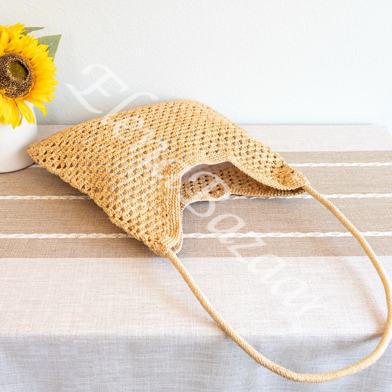 Women's Raffia Straw Weave Shoulder Bag, Woven Raffia Beach Bag, Raffia Casual Bag, Gift for Her, Women's Woven Bag, Straw Raffia Bag zdjęcie 5