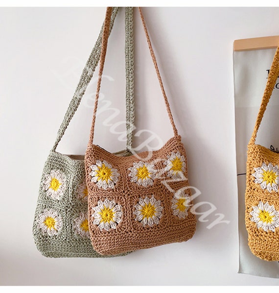 Daisy crossbody bag Clearance