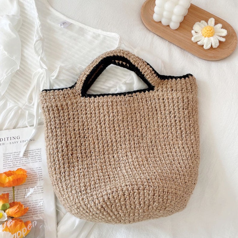 Cotton Knitted Smiley Face Bag, Handmade Crochet Purse, Fashion Bag, Crochet Shoulder Bags, Handmade Shoulder Bags, Crochet Bag image 6