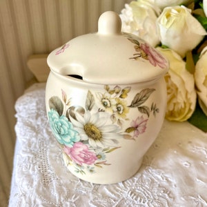 Purbeck Dorset pottery preserve pot
