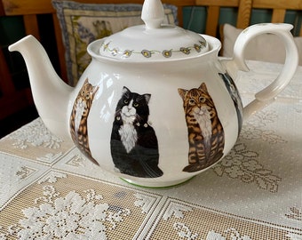 Vintage St Michael Cat teapot