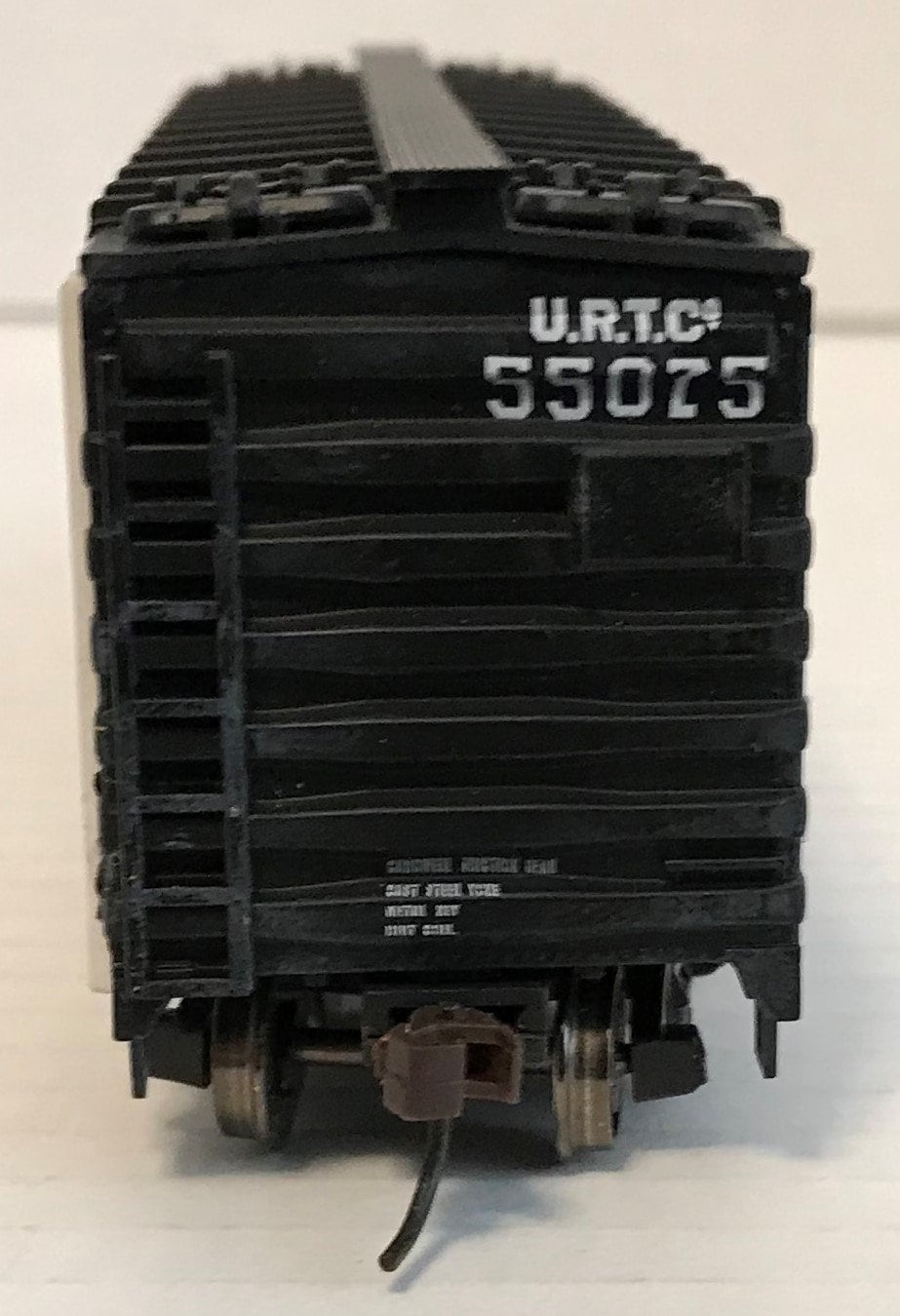 Metal Reefer Car Model Power URTC #55075. White Rock Water HO Scale