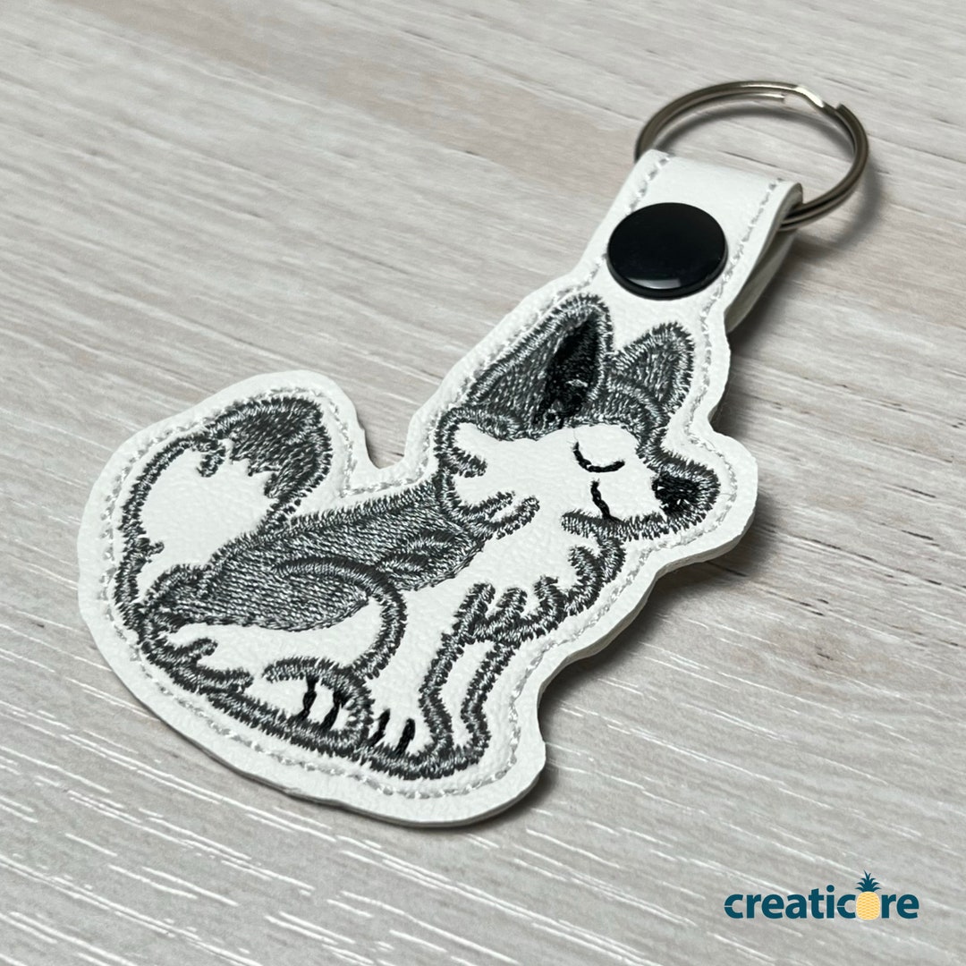 Siberian Husky Dog Keychain Memorial Gift for Loss of Dog, Husky Keychain for Car Keys, Stocking