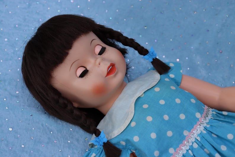 Uneeda - SEMCO - 60-tal - Walt Disney Pollyanna - 30" vinyldocka bild 17