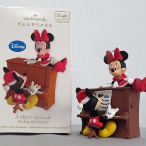 Hallmark Keepsake Ornament &quot; A Merry Serenade, Mickey and Minnie&quot;.