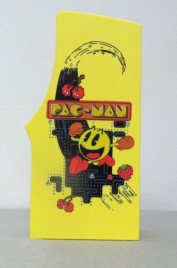 Hallmark Keepsake Ornament pac-man - Etsy Hallmark Keepsake Ornament pac-man - Etsy