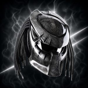 Custom Predator-motorhelm had zilverkleurige crack-stijl (dot & Ece-goedgekeurd)