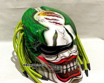 New Arrival Predator Motorcycle Helmet Joker Face Smile Airbursh  Hair Green Style (Dot & Ece Approved)