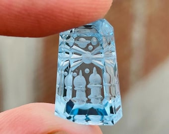 Natural Swiss Blue Topaz Space Cut, 14.60 Carat Fantasy Cut Carving, 17.40x11x7mm.