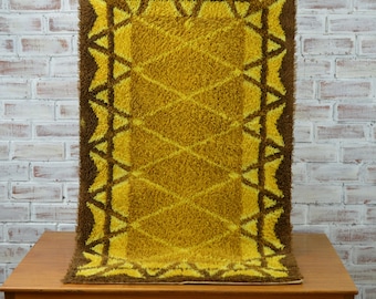 Geometric Scandinavian vintage wool rya rug, Yellow and brown high pile rug, mid century modern carpet home decor rug, antique vintage Rya