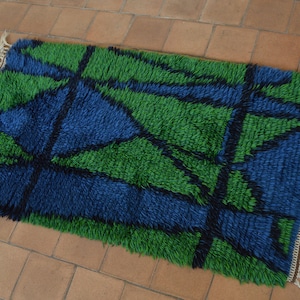 Rya Rug Scandinavian Vintage, Mid Century Modern Swedish handmade wool rug, antique rugs for bedroom, vintage living room rugs