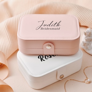 Personalized jewelry storage box, customized name storage box, Mother's Day gift, retro style jewelry storage box, give her a holiday gift