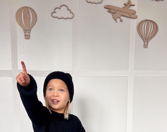 Nursery Wall Decor – Wooden Airplane and Hot Air Balloon Set with Optional Name, Baby Room Accent, Adventure Theme, Travel Style Gift