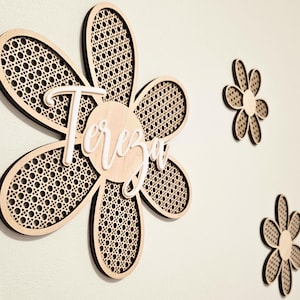 Personalized Rattan Daisy Name Sign | Custom Floral Wall Art | Boho Kids Room Decor | Wooden Name Plaque | Spring-Themed Baby Gift