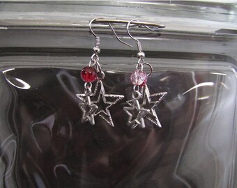 Red Beaded Star Cluster Earring Set - Item Number 5420