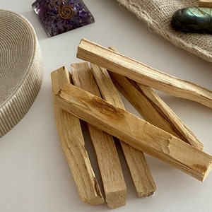 Palo Santo pour purification 3 ou 5 bâtonnets de 5 à 10gr pour guérison, reiki, voyance, travail énergétique, chakras image 1