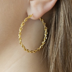 Gold Twisted Hoop Earrings For Women,Minimalist hoop earrings, Elegant Circle Twisted Earrings, Loop Earrings, Gold Plated Twist Earrings