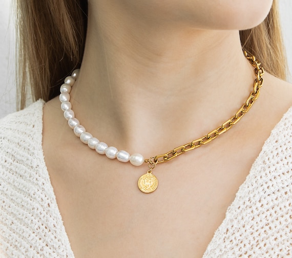 HALF PEARL HALF CHAIN NECKLACE in 2023 | Chain necklace, Necklace, Chain