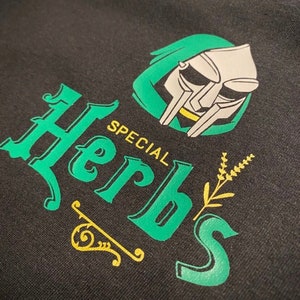 MF DOOM - Special Herbs/Lavender Buds Tribute - Gold/Green Cotton S/S T-Shirt