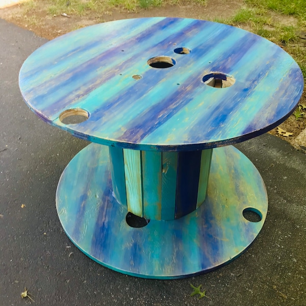 Coastal Style Outdoor Spool Table