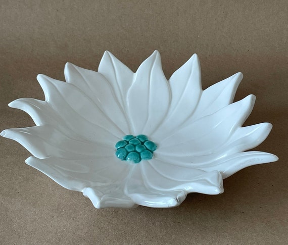 Vintage Ceramic White Flower Dish with Turquoise … - image 1