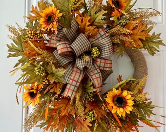 Fall sunflower burlap door wreath, elegant fall home decor wreath, autumn home decor, farmhouse fall decor