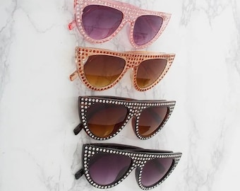 Gold Bejeweled Cat Eyed Sonnenbrille