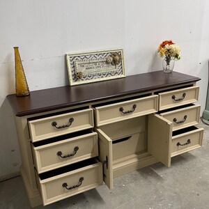 Sold! Do not purchase! Shipping is included in the price! “Buttercup” Dixie  Brand Multipurpose Piece/Buffet/Dresser/console/TV Stand