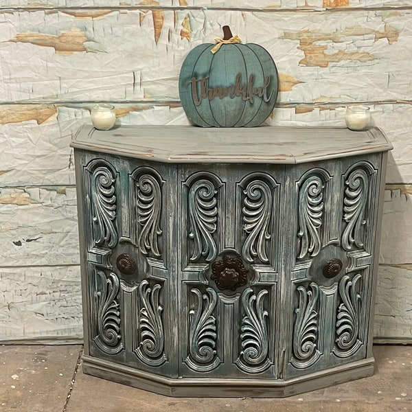 Sold! Do not purchase! FREE shipping anywhere in the US!Turquoise/Gray/White/Entryway Piece/Console/Credenza/TV Stand