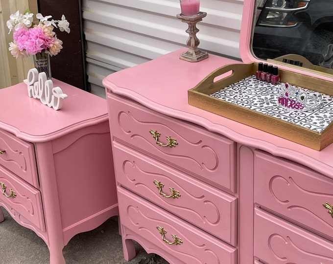 Sold Do Not Purchase Free Shipping Anywhere in the US Pink