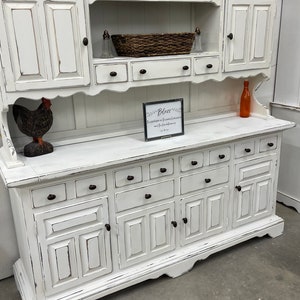 SOLD! do not purchase! Shipping is included in the price. “Ethan Allen” Brand China/Kitchen Cabinet/Buffet/Farmhouse Style/White/Rustic