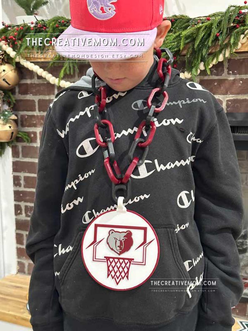 Custom Sports Team Logo Chain Necklace: Fan Gear, MVP Gift, turnover or homerun chain bild 8
