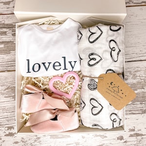 Baby Girl Gift Set Pasgeboren Baby Meisje Gift | | Baby Shower Cadeau | Baby Cadeau | Welcome Baby Gift box Baby Girl Heart Strooi Gift Girl