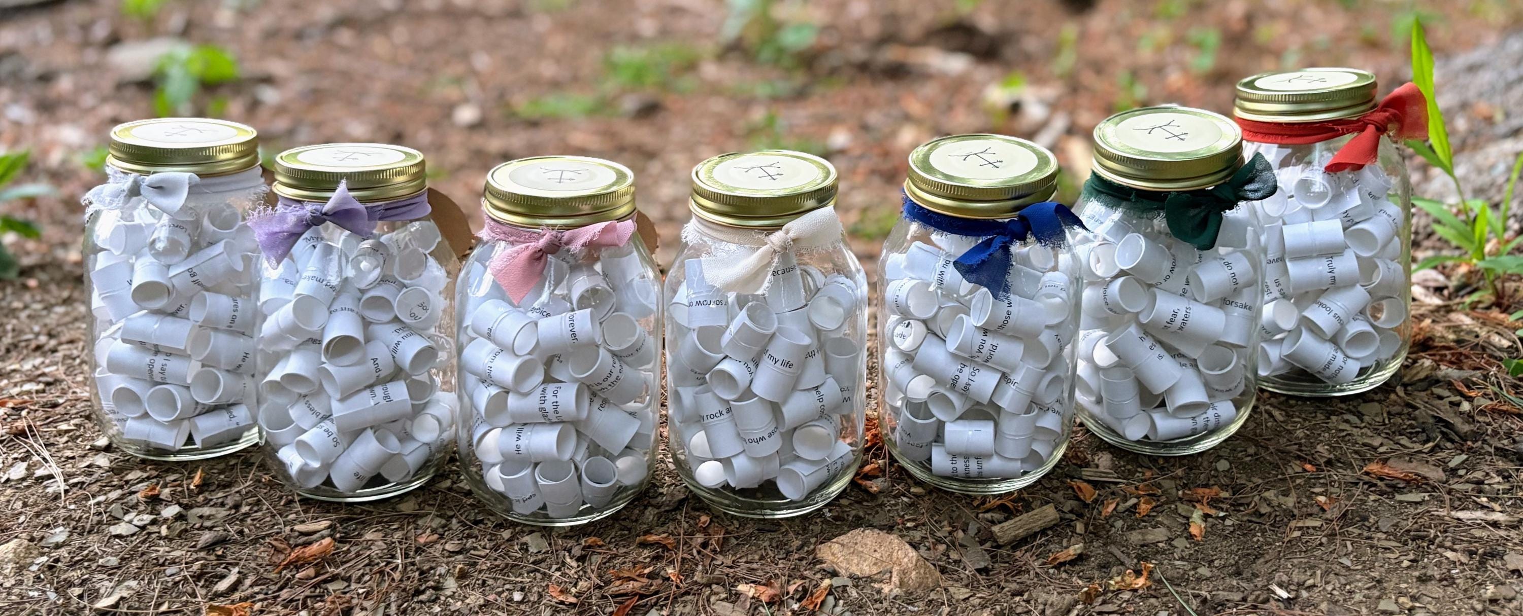 Barattolo Della Speranza Con Versetti Biblici | Regalo Cristiano Per Donne | 108 Cartoline Delle Scritture + Collana Croce Argento | Idea Regalo Di Compleanno Per Lei - 3