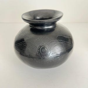 Vintage Barro Negro Black Clay Pottery, Oaxaca Mexico, 5&quot;
