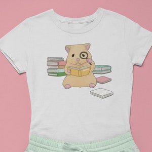 Funny Hamster T-shirt - Gifts For Hamster Lovers - Cute Animal T-Shirt For Girls - Funny Shirts For Book Lovers - Hamster Reading Books Tee
