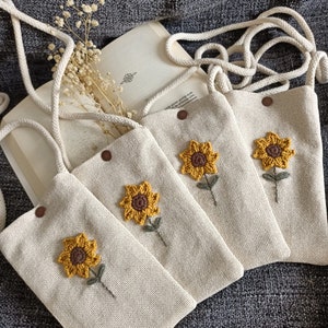 Broderie de fleurs , mini sac à main , petit sac à main , sac à bandoulière tricoté à la main, sac de téléphone, sac mignon , mini sac à bandoulière , petit sac à main à cartes
