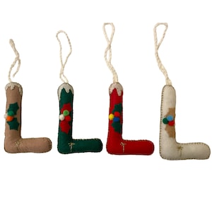 Weihnachtsornament Initialen, Buchstabenverzierung, personalisierte Weihnachtsdekoration, Filzbuchstaben, Weihnachtsbaumdekor, Filzinitialen, BUCHSTABE L