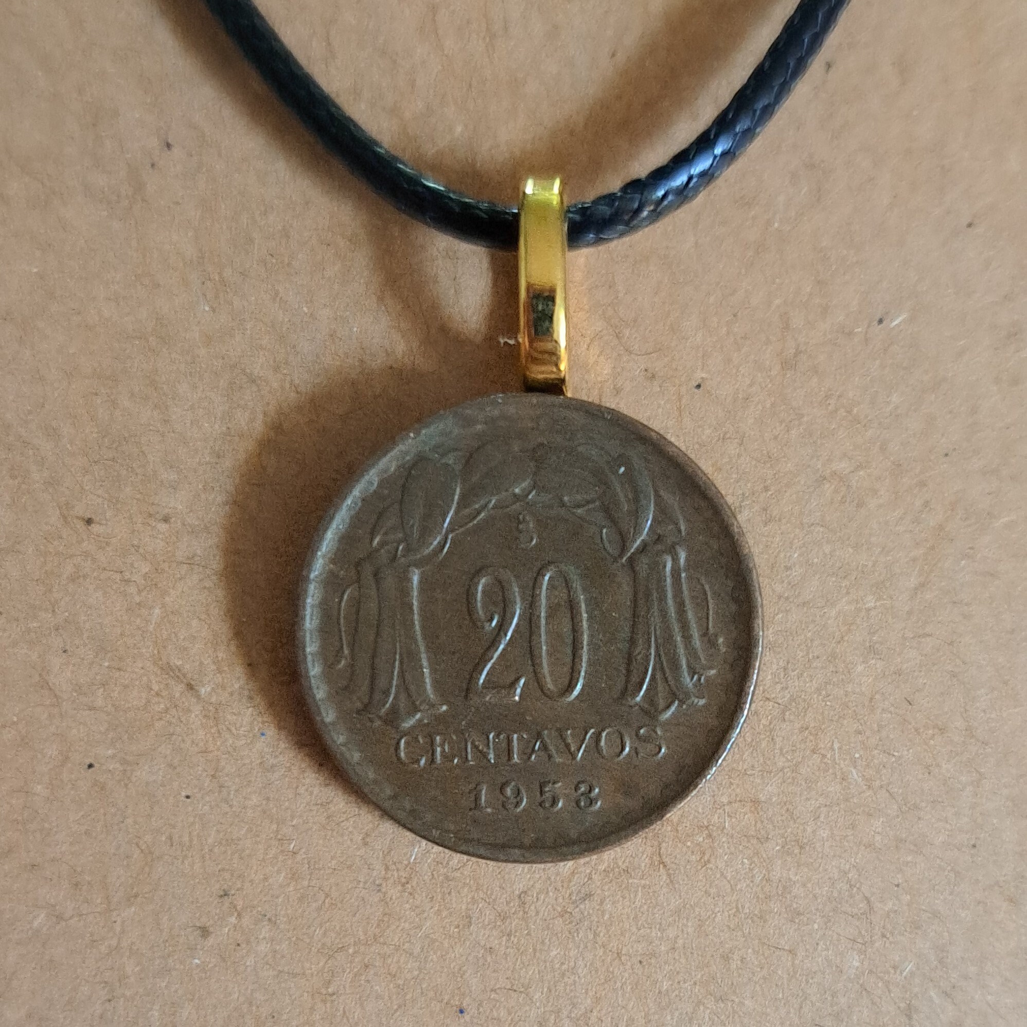 Chile handmade// ペンダント Jewelry From Chile - Etsy