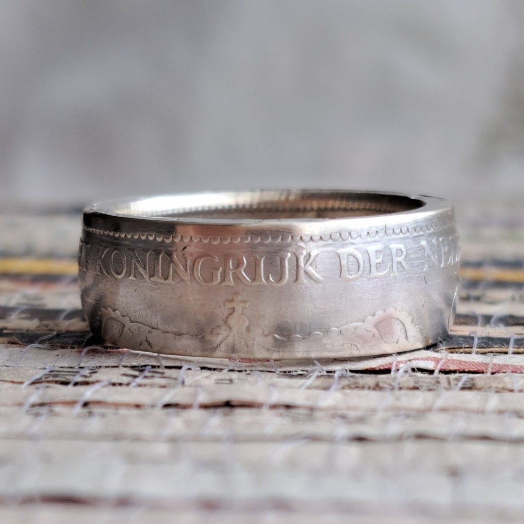 Silver Netherlands Crown Coin Ring: Vintage Dutch Foreign Coin - Etsy