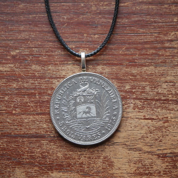 Latin American Venezuela Coin Necklace, Venezuela Gifts, Foreign Coin Jewelry, Foreign Coin, Spanish, Hispanic Coin, Horse Coin Pendant