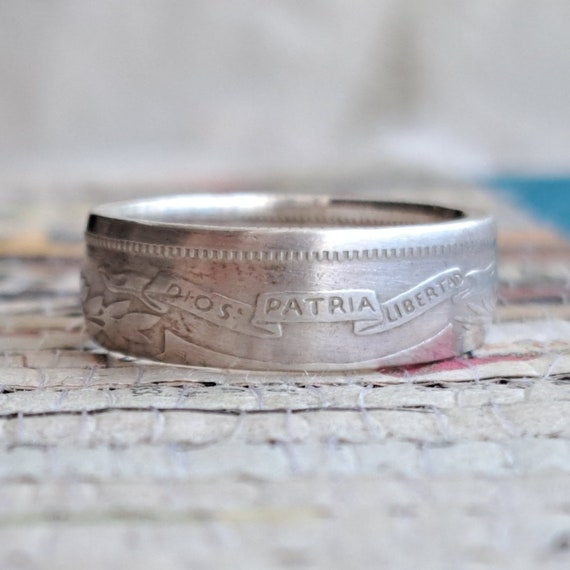 Silver Dominican Republic Coin Ring: Vintage Foreign Coin Jewelry