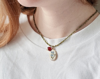 Collier fleurs en cristal | Collier en pierre bleu vert naturel avec perles de flore champignons oiseaux | Cadeau d'anniversaire pour elle Collier EVJF