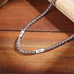 Collar con colgante de plata y acero inoxidable para hombre: diseño geométrico, elegante, regalo para él, novio, esposo o papá. Joyería de moda.