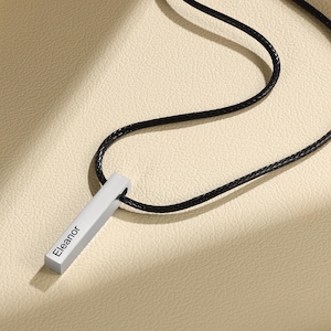 Collar de barra de joyería personalizado para hombre: coordenadas de nombre personalizadas grabadas, regalo para papá, novio, plata, negro, especial para el Día del Padre