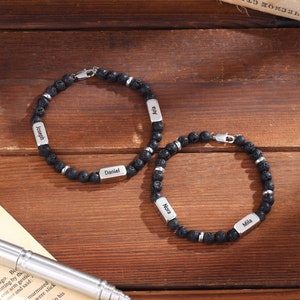 Pulsera de cuentas personalizada para hombres - Grabado personalizado con nombres de niños, ónix de piedra de lava negra - Regalo para papá, esposo, novio