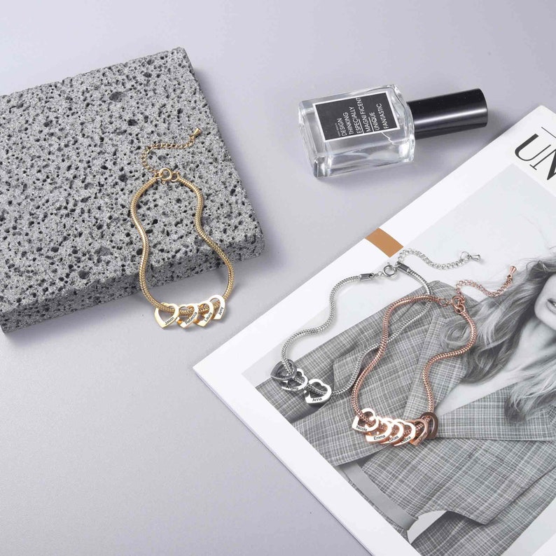 Grandma Bracelet With Grandkids Names Engraved Charm Etsy